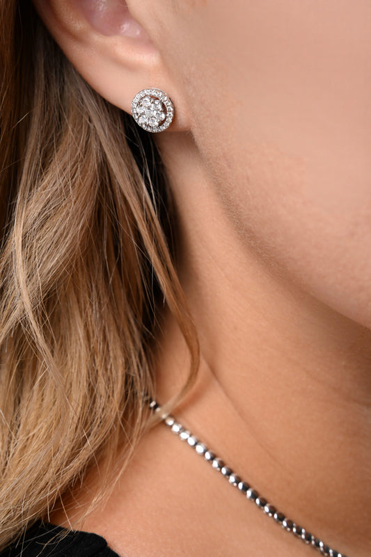 Iilusion studs