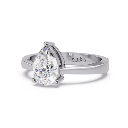 1 CT Solitaire Pear Shap Lab Diamond Ring
